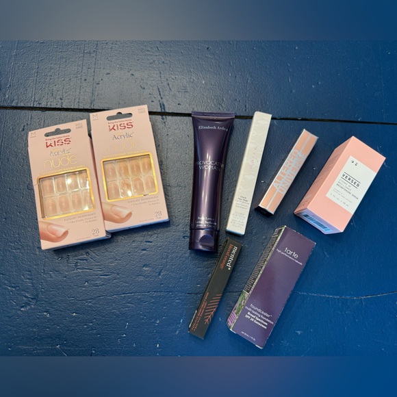 Other - NWT 8 Piece Skin Care/Beauty Bundle